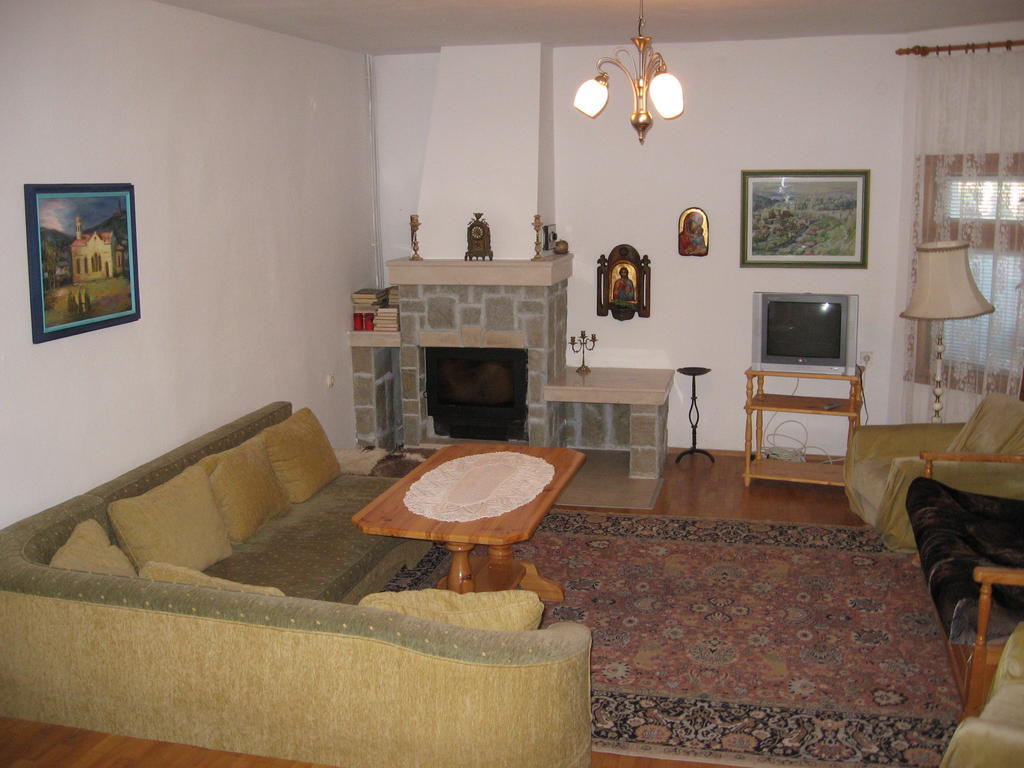 Guest House Astra 알바나시 객실 사진