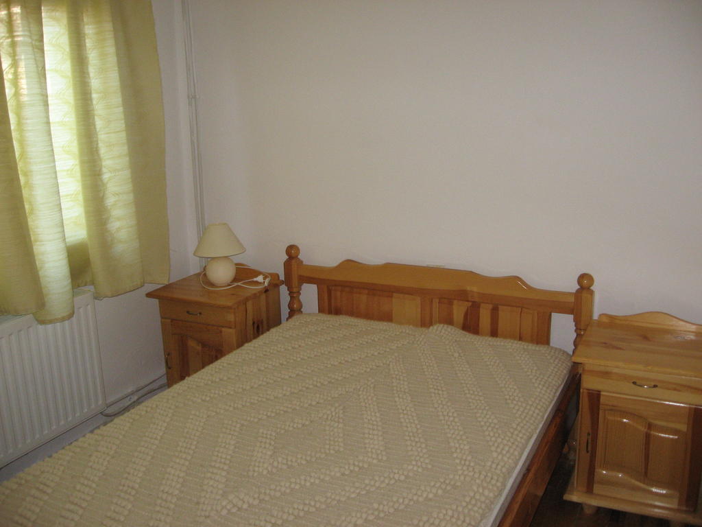 Guest House Astra 알바나시 객실 사진